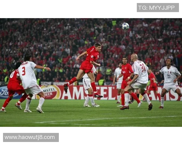 足球明星的霸气瞬间展现球场风采与魅力的精彩瞬间 足球明星的霸气瞬间展现球场风采与魅力的精彩瞬间