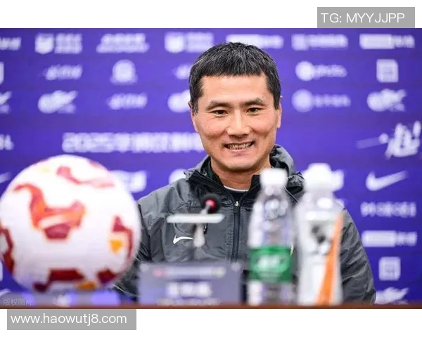 中国足球明星遭遇网络暴力频频被骂引发球迷热议与反思 中国足球明星遭遇网络暴力频频被骂引发球迷热议与反思